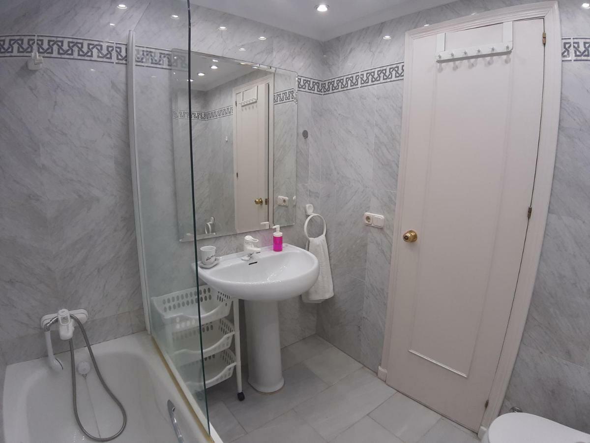 Spacious Beach Flat In Fuengirola - Los Boliches Luaran gambar