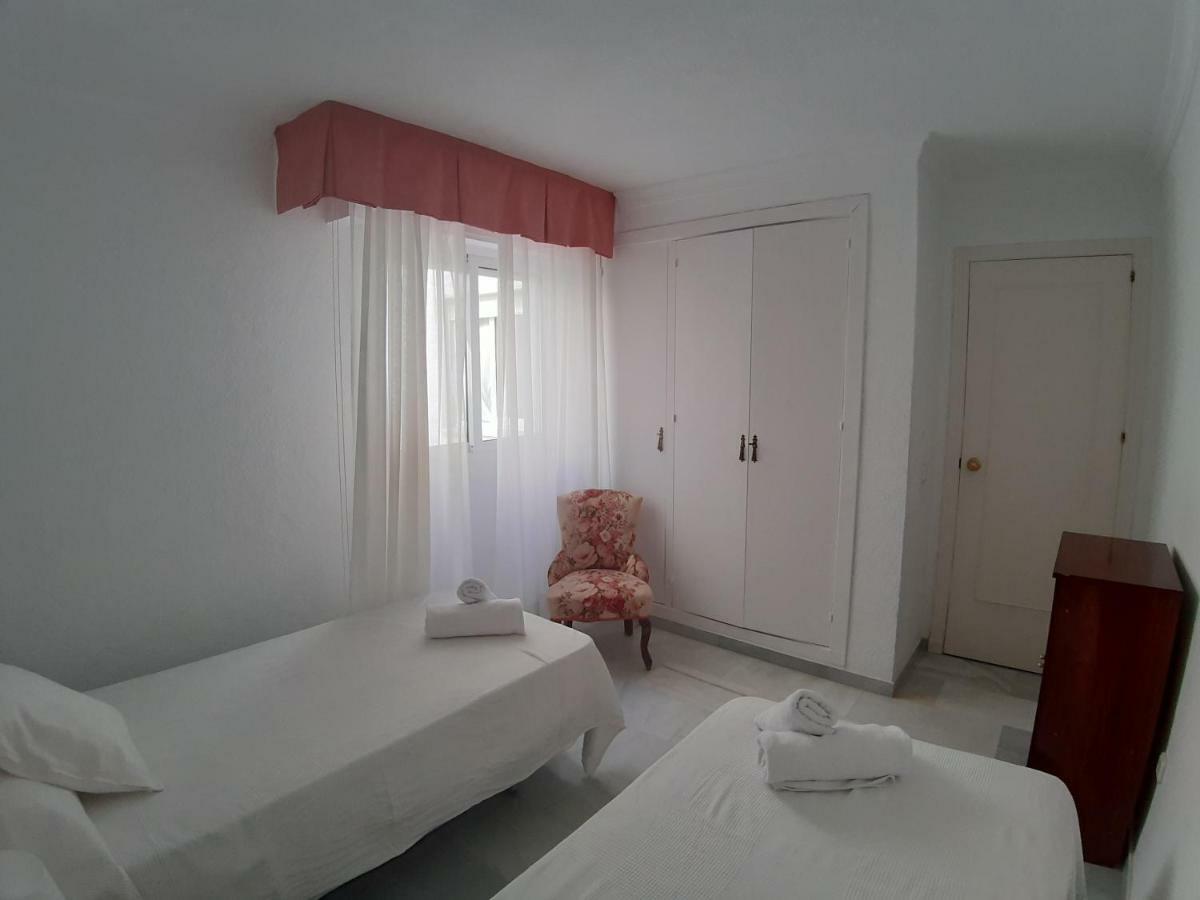 Spacious Beach Flat In Fuengirola - Los Boliches Luaran gambar